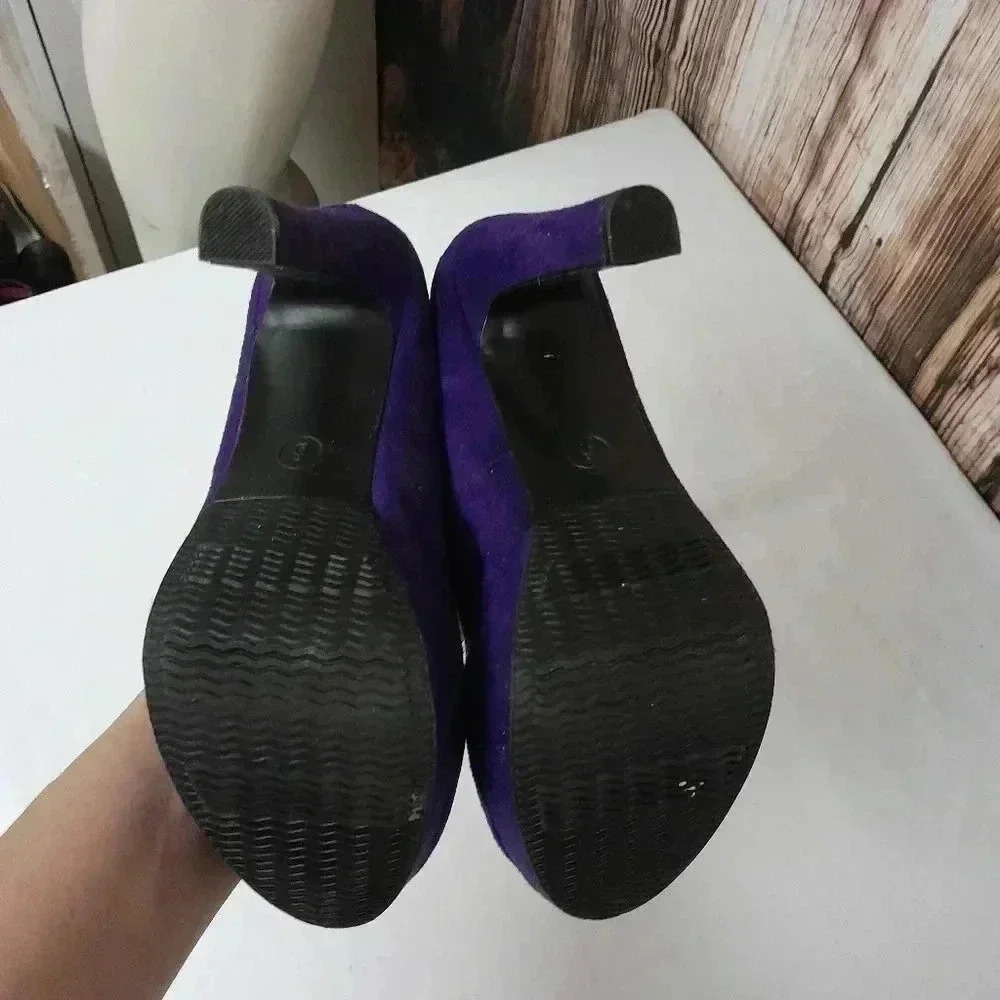High heels - Picture 5 of 5